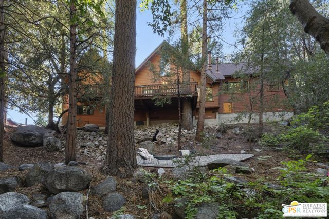 55041 Pine Crest Avenue, Idyllwild CA: https://media.crmls.org/mediaz/4649bffc-61df-4f99-9141-ccb8f5ebaff3.jpg