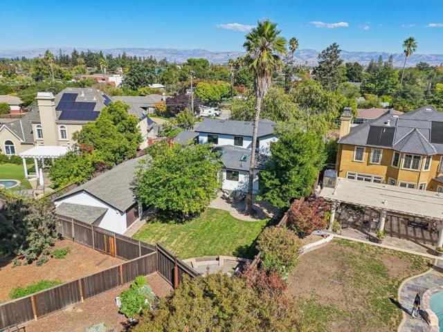 14361 Lenray Lane, San Jose CA: https://media.crmls.org/mediaz/464a9653-e909-4124-a582-2cb082f6780a.jpg