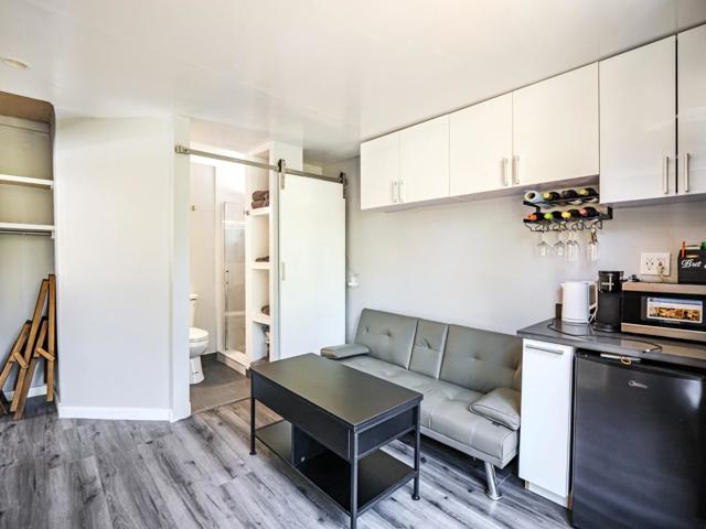 507 Market Street, Santa Cruz CA: https://media.crmls.org/mediaz/464be2cf-7c67-4791-99b2-71b71ce77bb4.jpg