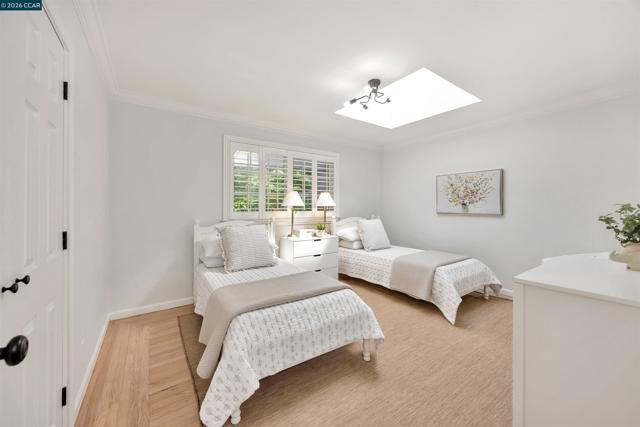 Image 19 of 41 For 3553 Via Los Colorados