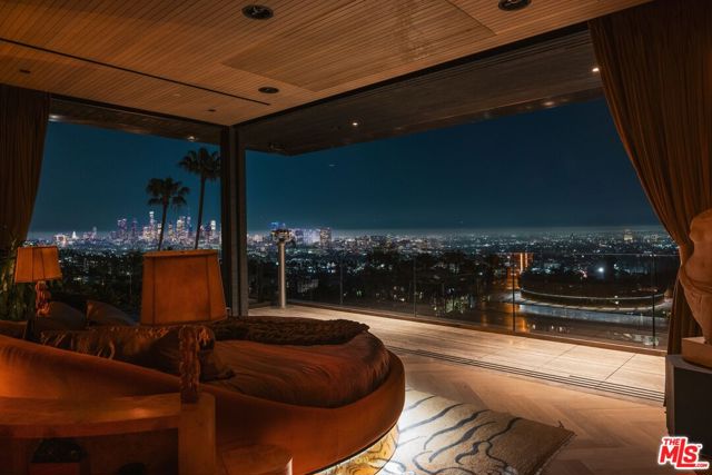 1851 N Stanley Avenue, Los Angeles CA: https://media.crmls.org/mediaz/464e14b1-84d8-40cd-8fc7-f28f0848bfe8.jpg
