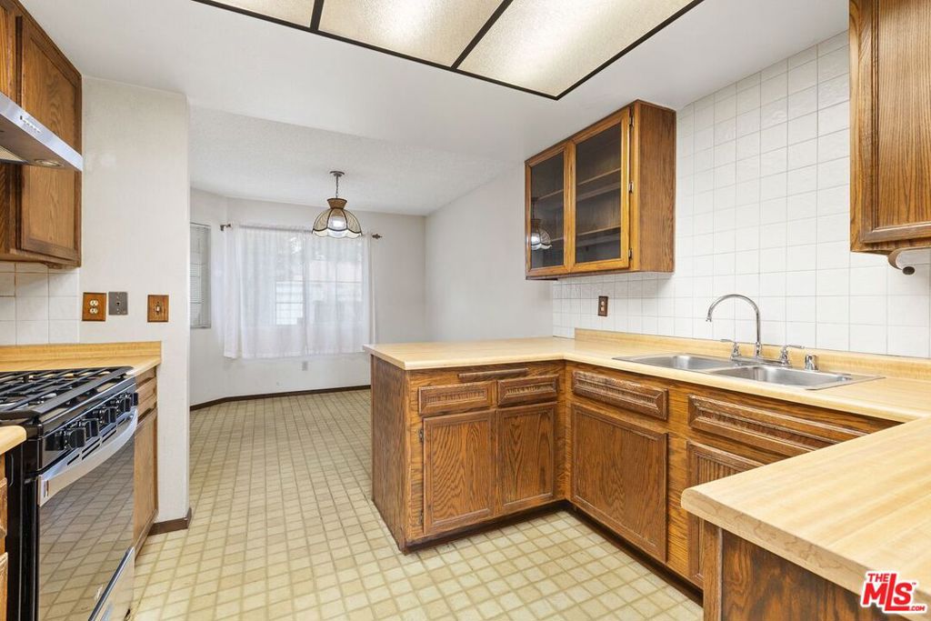 455 Bancroft - photo 12