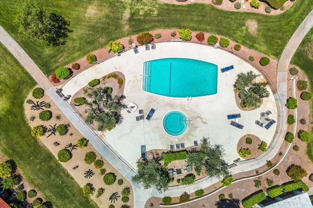 737 N Madrid Circle, Palm Springs, CA 92262