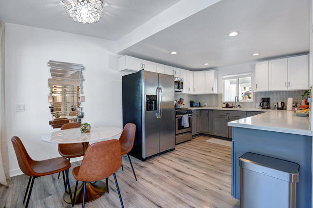 45468 Panorama Drive, Palm Desert CA: https://media.crmls.org/mediaz/46514d69-4d5c-468d-8957-2b3dd9e9bdbe.jpg