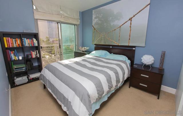 425 W Beech St, San Diego CA: https://media.crmls.org/mediaz/4651dca5-ce97-4281-89dd-cd978e895a9f.jpg