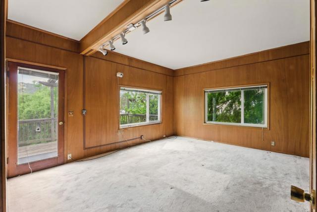 46 Hilltop Drive, San Carlos CA: https://media.crmls.org/mediaz/46521c68-13e4-4886-b9e9-5b9c9c7348e2.jpg