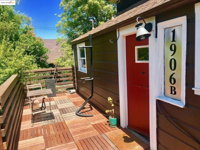1906 Bonita Ave, Berkeley CA: https://media.crmls.org/mediaz/46526e2c-1c94-440c-96f3-1c6a3c8a656c.jpg