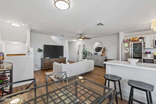 Detail Gallery Image 8 of 24 For 11218 Snapdragon St, Ventura,  CA 93004 - 2 Beds | 2 Baths