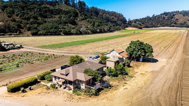 120 San Miguel Canyon Road, Salinas CA: https://media.crmls.org/mediaz/46558a47-8193-4632-b2d3-6b0c7bd7d9d6.jpg