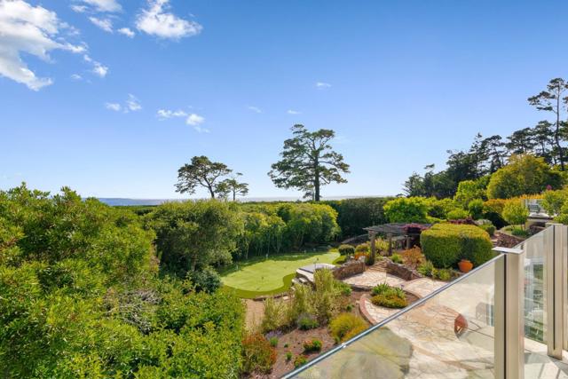 4038 Sunridge Road, Pebble Beach CA: https://media.crmls.org/mediaz/46578905-e804-4567-988f-220b2e89dad0.jpg