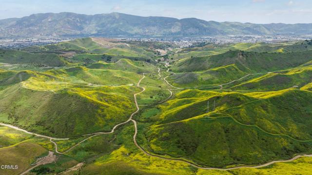 0 Dickenson Road, Santa Paula CA: https://media.crmls.org/mediaz/465a6b97-ede2-49fa-9048-73e1ac563a94.jpg