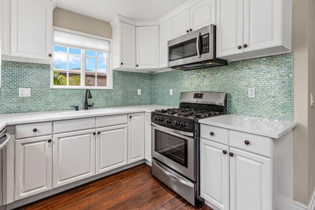6704 Tait Street, San Diego CA: https://media.crmls.org/mediaz/465b73c8-add2-4368-b9c0-bb77a3d0666a.jpg