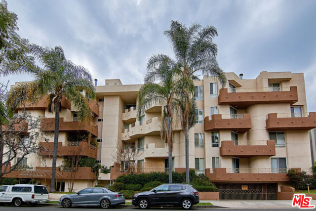 333 Westminster Ave #303, Los Angeles, CA 90020