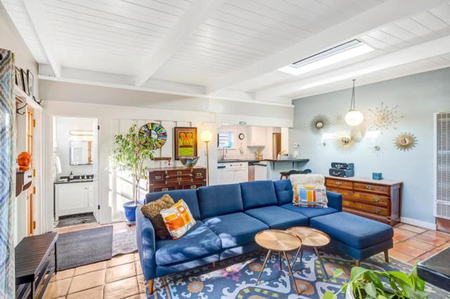 1171 Presidio Boulevard, Pacific Grove CA: https://media.crmls.org/mediaz/465c57d6-3e7d-4c32-ac25-231d5a25c5f9.jpg