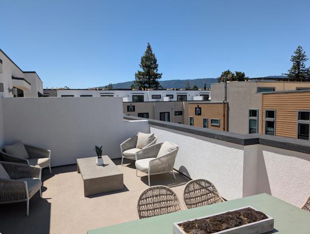 10865 Elm Circle, Saratoga CA: https://media.crmls.org/mediaz/465ded9c-aa2b-4171-a5b5-bc3afd707457.jpg