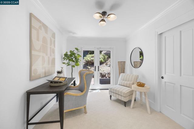 3475 Springhill Rd, Lafayette CA: https://media.crmls.org/mediaz/465dffd1-9b26-4e32-8b3a-07b923d0b137.jpg