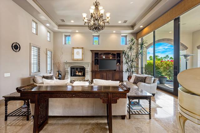 58061 Carmona, La Quinta CA: https://media.crmls.org/mediaz/465ef1de-049d-4546-8e35-4789d9633d1c.jpg