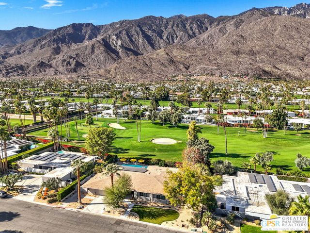 2367 S Yosemite Drive, Palm Springs CA: https://media.crmls.org/mediaz/46600040-2bea-4567-98e2-2a0d9b63b62d.jpg