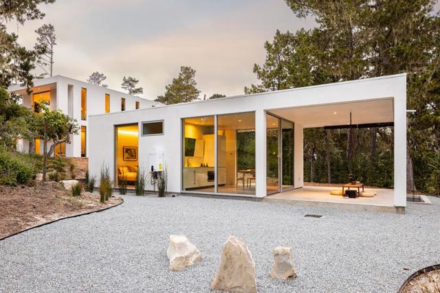 3159 Stevenson Drive, Pebble Beach CA: https://media.crmls.org/mediaz/46616b54-5191-441b-bb53-97e9bf1c460b.jpg