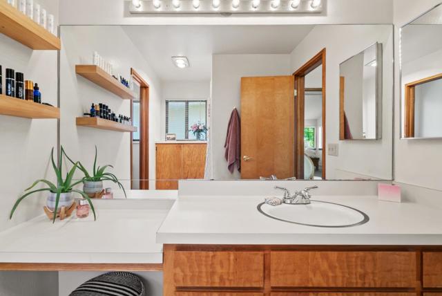 2781 Wimbledon Drive, Aptos CA: https://media.crmls.org/mediaz/4661b2fe-c840-4a7e-900d-a28b58a9f2af.jpg