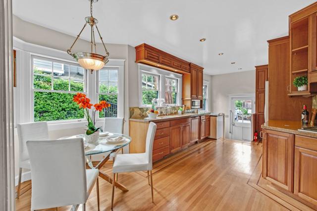 329 Pope Street, Menlo Park CA: https://media.crmls.org/mediaz/46627c7f-c43a-4041-a07d-44825d6b3c32.jpg