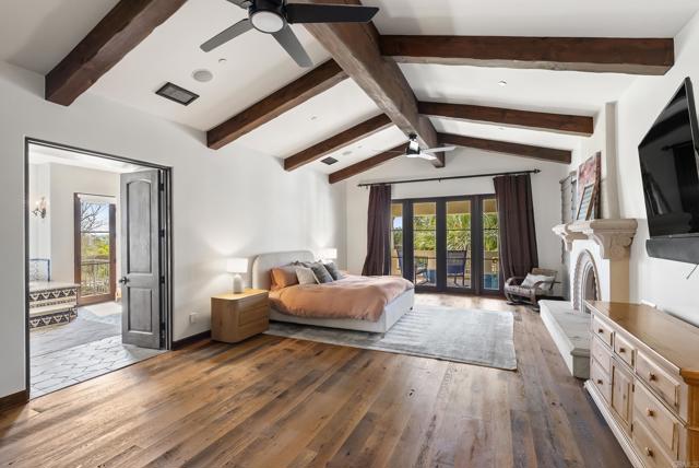 Detail Gallery Image 11 of 31 For 16636 El Zorro Vista, Rancho Santa Fe,  CA 92067 - 5 Beds | 5/4 Baths