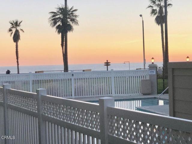 Detail Gallery Image 1 of 23 For 248 E Surfside Dr, Port Hueneme,  CA 93041 - 3 Beds | 2 Baths