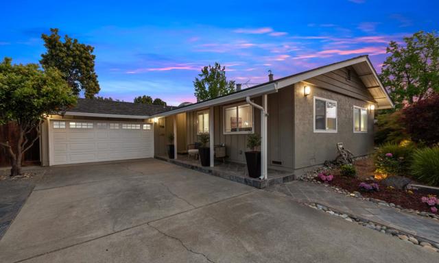 728 Glencoe Court, Sunnyvale CA: https://media.crmls.org/mediaz/466640ae-d797-40fd-91cf-f27a3761d83c.jpg
