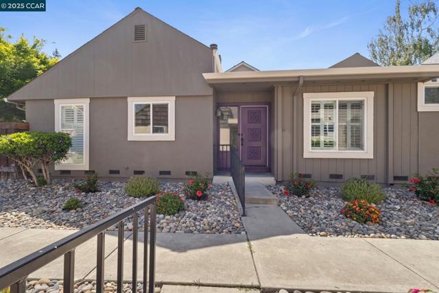 1911 Morse St, Santa Clara CA: https://media.crmls.org/mediaz/4666600a-a44e-417c-b7a9-e4e183e3cf5d.jpg