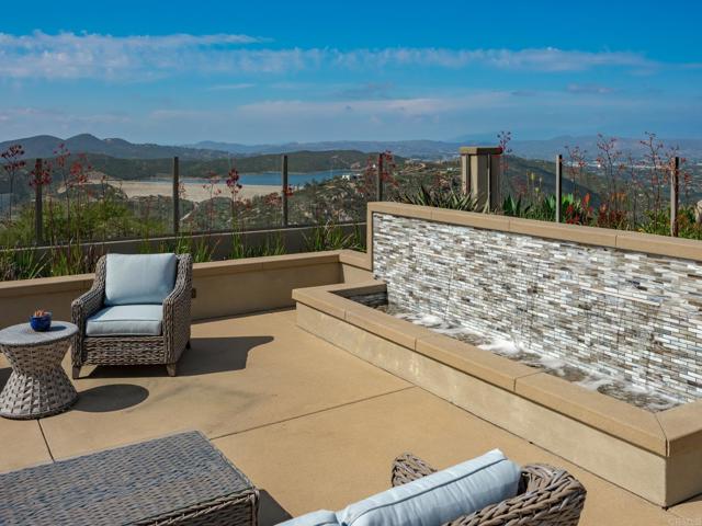 Image 38 of 66 For 8784 Avenida Mirador