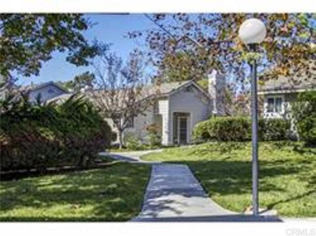 2860 Nantucket Lane, Carlsbad CA: https://media.crmls.org/mediaz/4668d904-458c-4e50-ad07-e55bcff0ba37.jpg