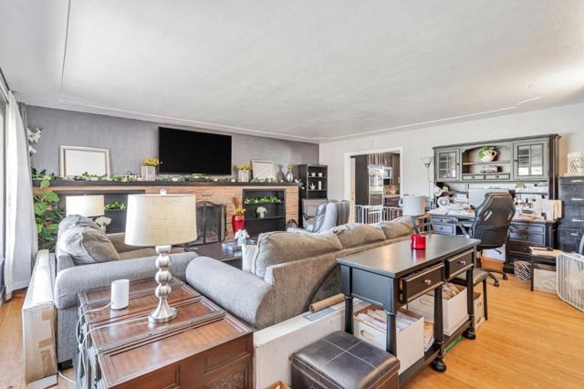 14205 Sycamore Avenue, San Martin CA: https://media.crmls.org/mediaz/4669e40c-b3b2-41ea-9254-6f5daeb0ef40.jpg