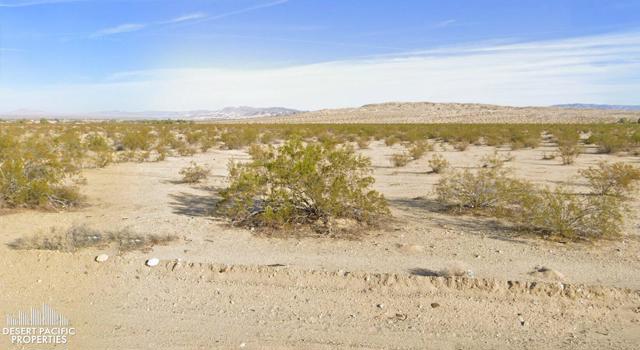 0 29 Palms Hwy, 29 Palms CA: https://media.crmls.org/mediaz/466b7061-b39a-4273-a0c9-1de4f3eab585.jpg