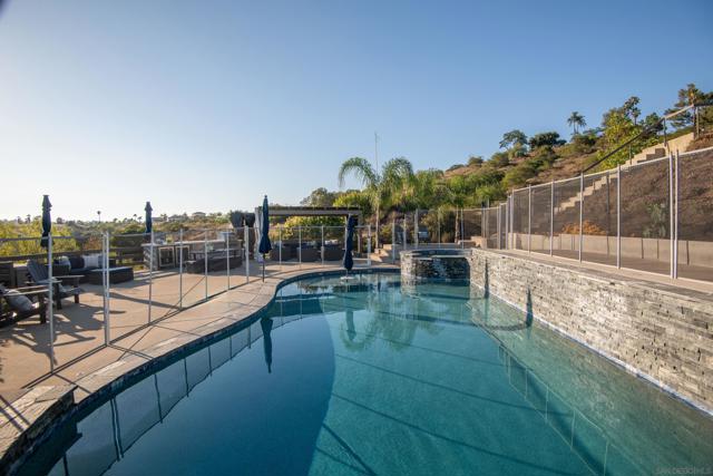 14546 Highcrest Ct, Poway CA: https://media.crmls.org/mediaz/466cc7aa-e21c-43d8-a7e5-5f2db42c899e.jpg
