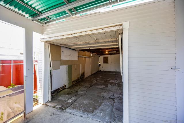 4276 35Th St, San Diego CA: https://media.crmls.org/mediaz/466decd4-2551-4722-897a-c0ed08ee8902.jpg