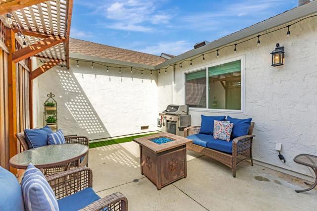 15173 Yosemite Way, Morgan Hill CA: https://media.crmls.org/mediaz/466f4058-bcb3-43f6-9167-17a9a1c0b395.jpg