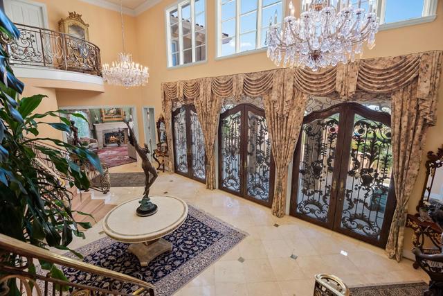 16840 Cypress Way, Los Gatos CA: https://media.crmls.org/mediaz/466fb895-aa30-459e-84cc-3f9fbfb6485a.jpg