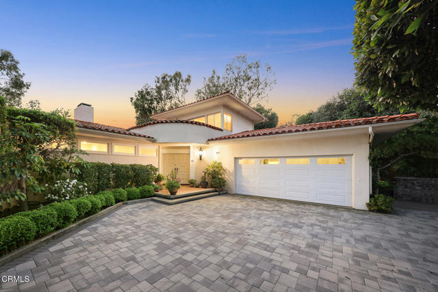 Detail Gallery Image 5 of 63 For 399 N San Rafael Ave, Pasadena,  CA 91105 - 3 Beds | 3/1 Baths