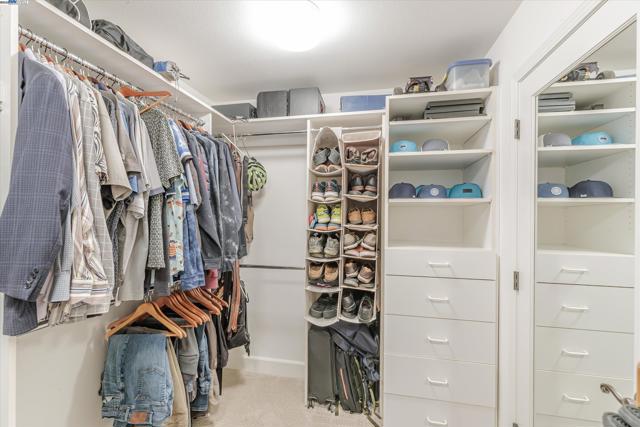 2531 Leona Pl, Pleasanton CA: https://media.crmls.org/mediaz/4671efe4-3dd6-4b7c-9057-159935a93738.jpg