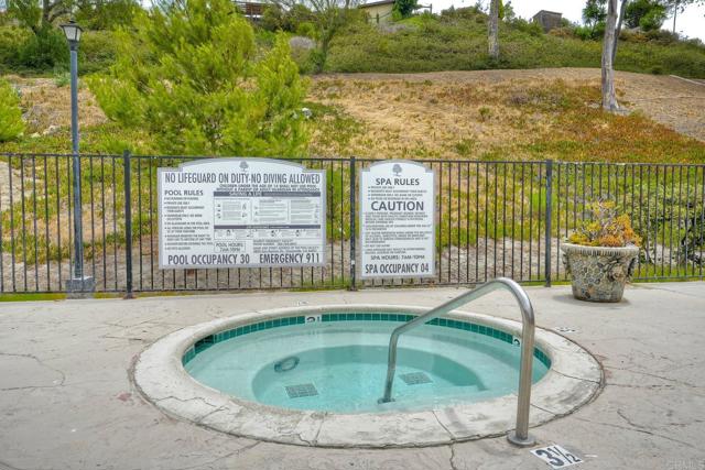 3796 San Ramon # 51, Oceanside, California 92057, 2 Bedrooms Bedrooms, ,1 BathroomBathrooms,Residential Lease,For Rent,3796 San Ramon # 51,CRNDP2506811