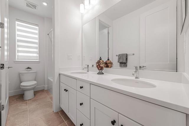 923 Layola Lane, Morgan Hill CA: https://media.crmls.org/mediaz/46742e7f-f015-4289-8c57-3509950fe54e.jpg