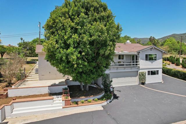 Detail Gallery Image 50 of 69 For 1917 Friendly Dr, Vista,  CA 92084 - 4 Beds | 3 Baths