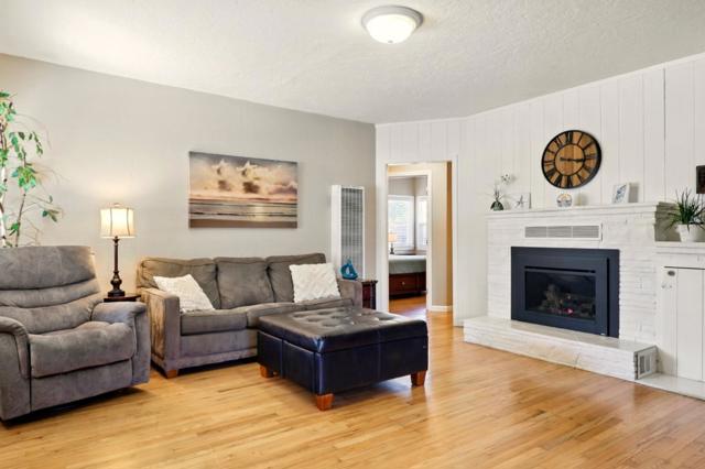 640 17th Avenue, Santa Cruz CA: https://media.crmls.org/mediaz/46764250-9958-403e-8c87-5e12774c8152.jpg