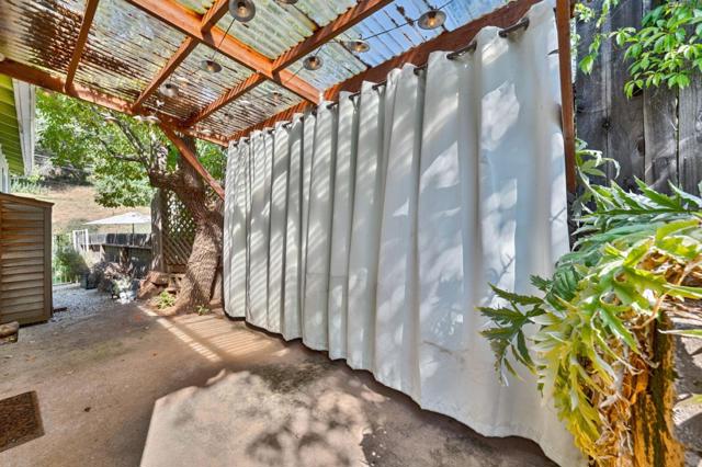 135 Brewery Lane, Auburn CA: https://media.crmls.org/mediaz/4676c9c4-96fd-4a12-b8fb-7c5ff2169647.jpg