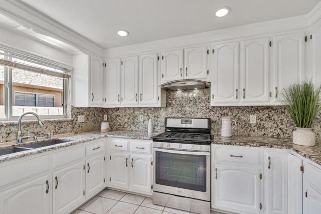 2918 Stanhope Drive, San Jose CA: https://media.crmls.org/mediaz/46773c20-a5e5-47d7-97f2-d009ee563050.jpg