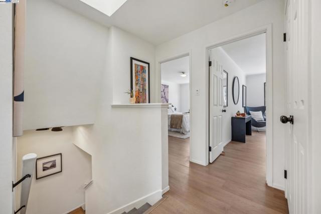 471 JOOST AVENUE, San Francisco CA: https://media.crmls.org/mediaz/467764b2-6abc-420f-99dd-3165b9bb3893.jpg