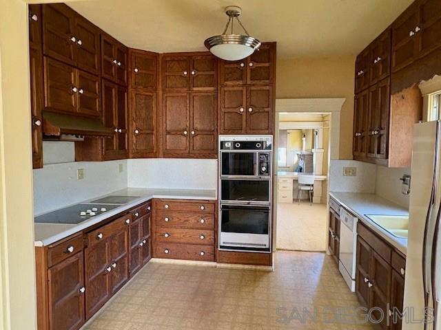 4240 Arden Way - photo 7