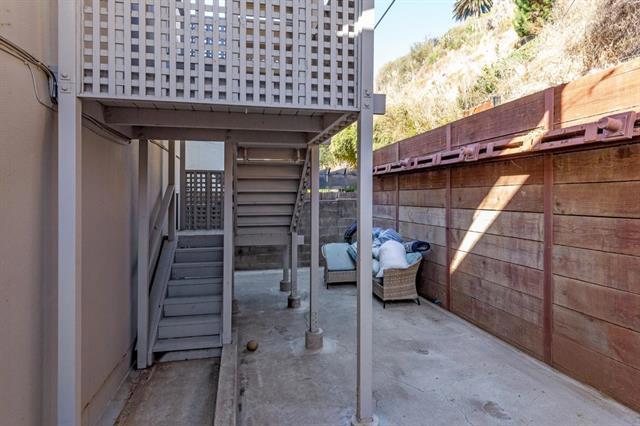 317 Beach Drive, Aptos CA: https://media.crmls.org/mediaz/4678cda9-115d-43fb-926a-453d5db53b57.jpg
