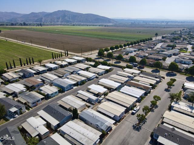 7 Wisteria Way, Ventura CA: https://media.crmls.org/mediaz/467bc0e7-f21b-490e-a723-d8beee98a66f.jpg