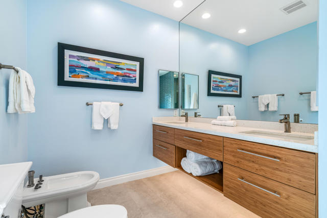1399 N ViA Donna, Palm Springs CA: https://media.crmls.org/mediaz/467c730f-cca1-4b38-9946-526014a96f32.jpg